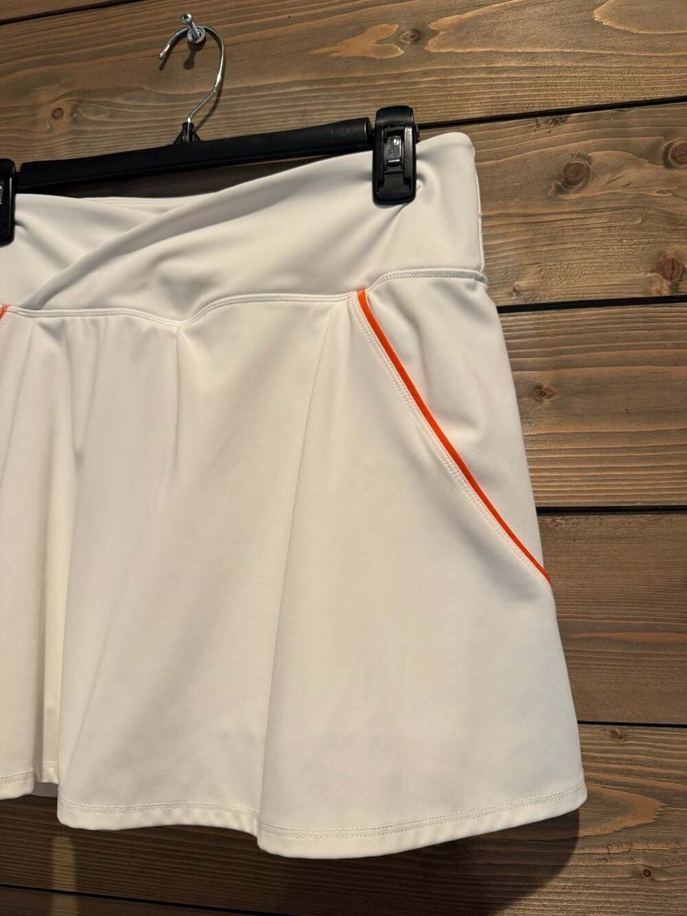 Sincerely Jules White Athletic Skort with Orange Trim Large - Picture 10 of 13